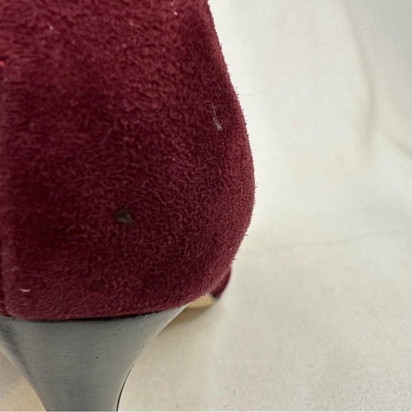 Adrienne Vittadini Grins Bootie 7 Maroon Suede Stiletto Heels - Picture 8 of 13